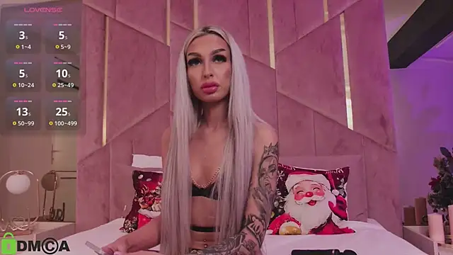 AriannaLure online show from December 14, 2025, 7:40 pm