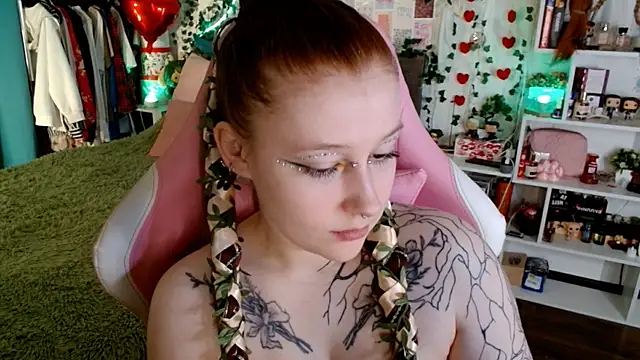 Ayla Hicks online show from March 21, 2026, 3:55 am