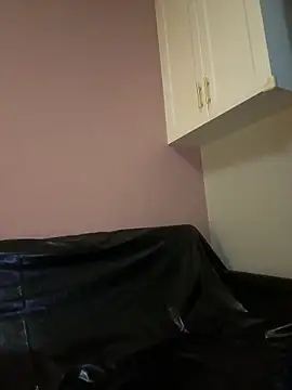 Snapshot of redrose520 chatting on March 9, 2026, 12:20 pm redrose520 online show from March 9, 2026, 12:20 pm