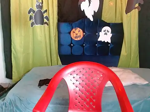 Snapshot of susi_boobs1 chatting on October 31, 2025, 3:18 am susi boobs1 online show from October 31, 2025, 3:18 am