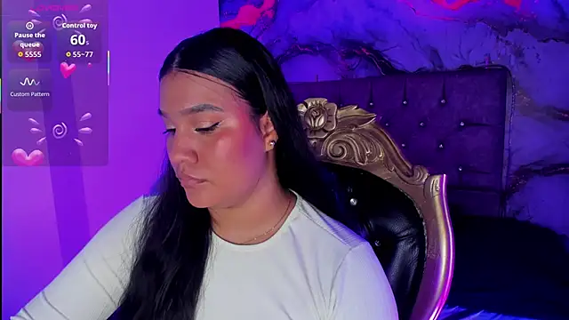 Snapshot of Tamara_Johnss_ chatting on October 9, 2025, 3:04 am Tamara Johnss online show from October 9, 2025, 3:04 am