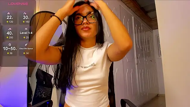 cherry bunnyx online show from October 9, 2025, 3:37 am