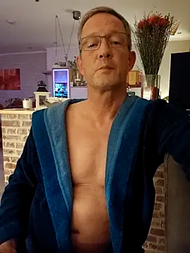 TommyTom76 online show from February 14, 2026, 10:06 pm