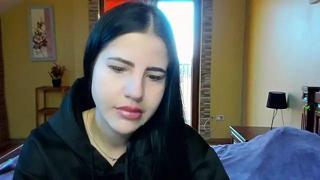 Malibu J online show from October 25, 2025, 7:05 am