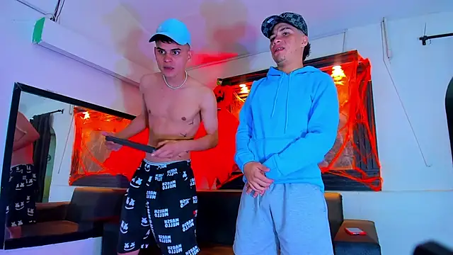 ALEX MILLER25 online show from October 24, 2025, 4:31 am