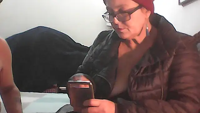 Snapshot of DOLCECOPPIA2025 chatting on October 23, 2025, 11:46 pm DOLCECOPPIA2025 online show from October 23, 2025, 11:46 pm