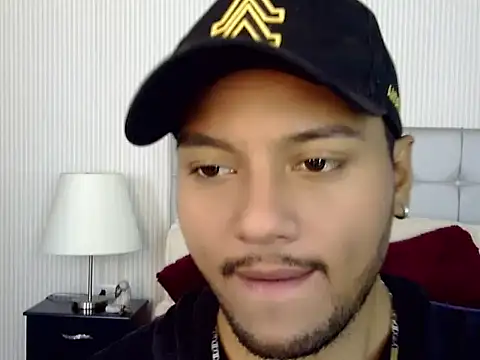 Snapshot of Max_Rivers chatting on October 12, 2025, 6:51 pm Max Rivers online show from October 12, 2025, 6:51 pm