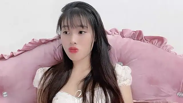 Lie liee online show from November 7, 2025, 2:39 pm