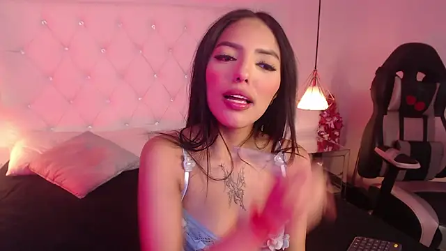 Liv20  online show from February 4, 2026, 8:03 pm