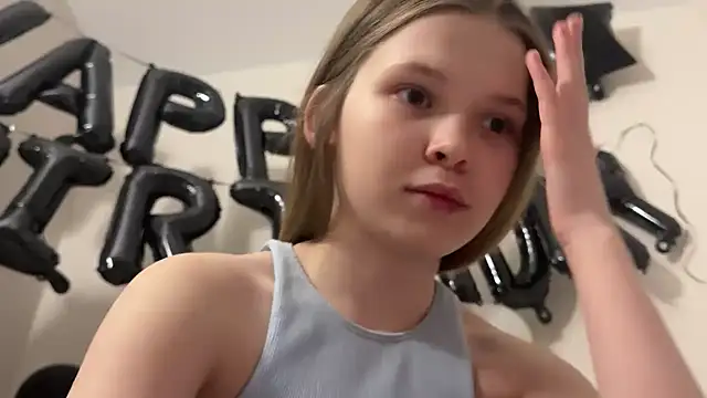 CandysRose online show from April 1, 2026, 10:51 pm