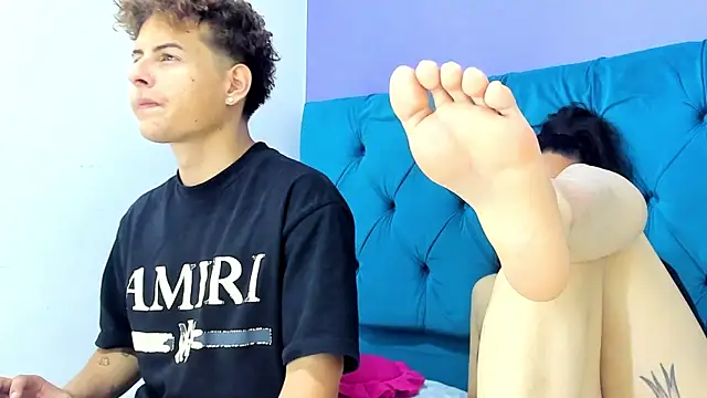 Snapshot of antonellaa_morgan chatting on October 30, 2025, 3:35 pm antonellaa morgan online show from October 30, 2025, 3:35 pm