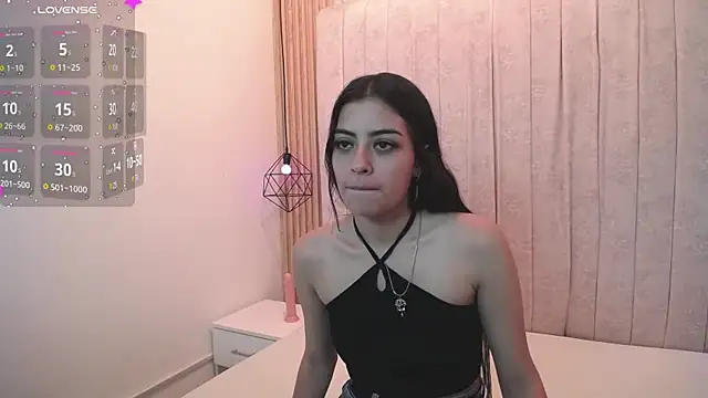 Snapshot of jakeyariana chatting on October 22, 2025, 7:57 pm jakeyariana online show from October 22, 2025, 7:57 pm