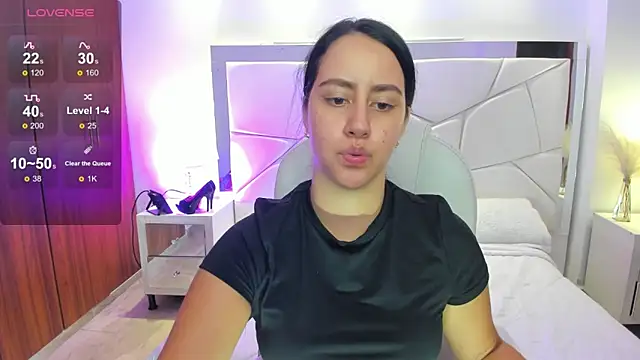 Snapshot of Natasha_Kiim_ chatting on March 23, 2026, 3:10 am Natasha Kiim online show from March 23, 2026, 3:10 am