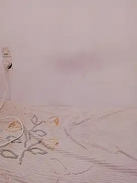 Snapshot of Sirine_sexy chatting on September 29, 2025, 6:57 pm Sirine sexy online show from September 29, 2025, 6:57 pm