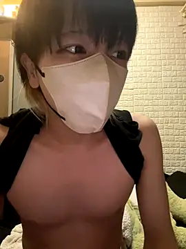 tora3220 online show from October 10, 2025, 12:48 pm