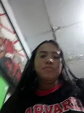 nicayujo online show from October 26, 2025, 2:28 am