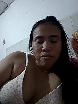 nicayujo online show from October 30, 2025, 2:29 pm