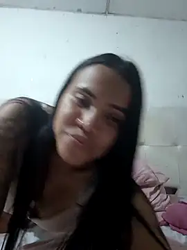 nicayujo online show from November 15, 2025, 8:05 pm