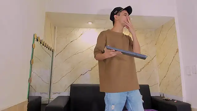 liam coleman25 online show from January 9, 2026, 4:48 am