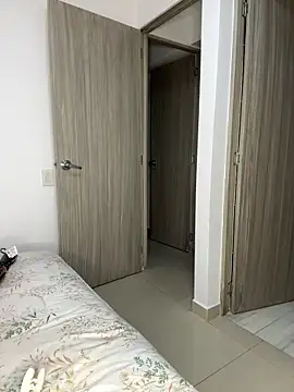 ISABELFORYOU1 online show from February 18, 2026, 12:28 am