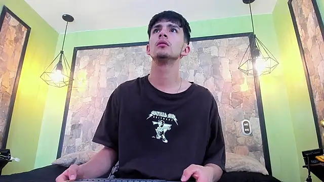 Snapshot of Axel_Draven chatting on October 30, 2025, 11:44 am Axel Draven online show from October 30, 2025, 11:44 am