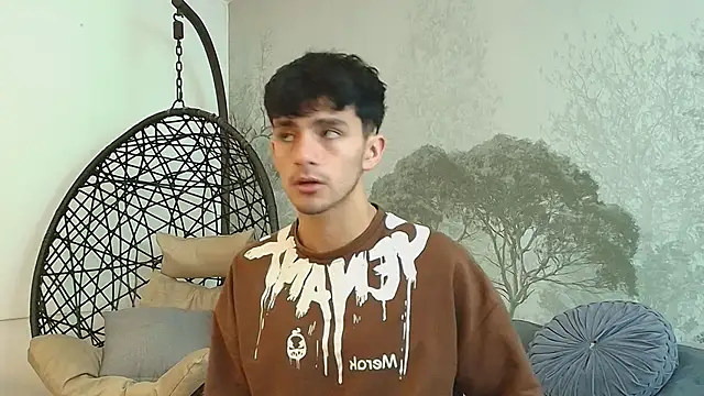 Snapshot of Axel_Draven chatting on November 10, 2025, 11:09 am Axel Draven online show from November 10, 2025, 11:09 am