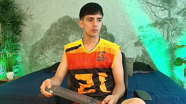 Axel Draven online show from June 19, 2026, 12:31 pm