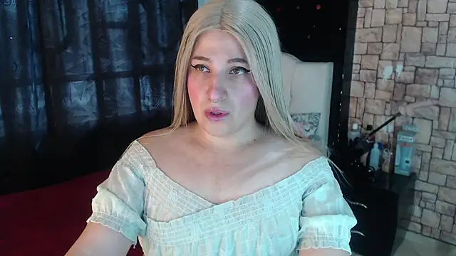 Snapshot of Trinitty_fier chatting on October 29, 2025, 1:24 pm Trinitty fier online show from October 29, 2025, 1:24 pm