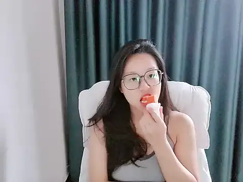 guai00 online show from October 3, 2025, 1:46 am