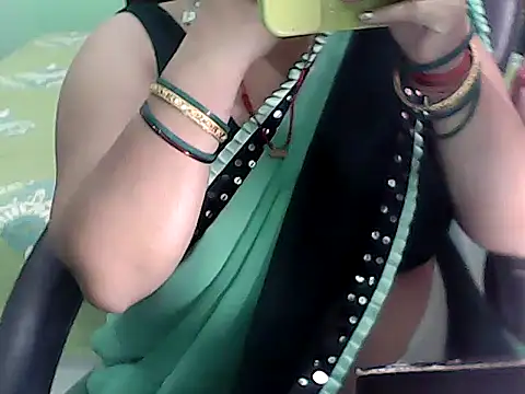 BABITA KUMARII online show from June 22, 2026, 5:10 pm