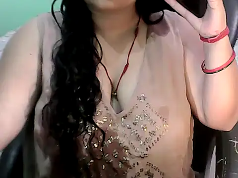 BABITA KUMARII online show from July 13, 2026, 3:37 pm