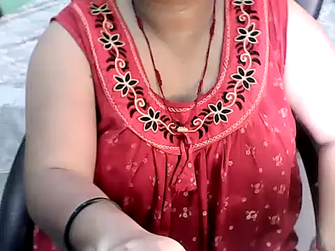BABITA KUMARII online show from July 16, 2026, 5:19 pm