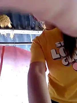 Snapshot of Sera_sexy01 chatting on October 18, 2025, 8:04 am Sera sexy01 online show from October 18, 2025, 8:04 am