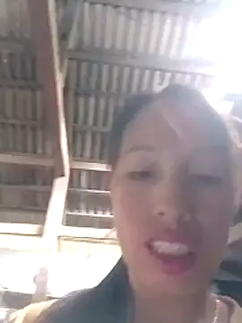 Snapshot of Sera_sexy01 chatting on October 21, 2025, 1:17 am Sera sexy01 online show from October 21, 2025, 1:17 am