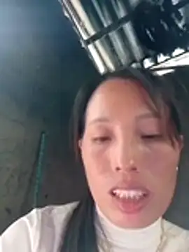 Snapshot of Sera_sexy01 chatting on October 23, 2025, 6:56 am Sera sexy01 online show from October 23, 2025, 6:56 am