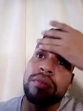 Snapshot of LucasGaeel chatting on September 27, 2025, 8:03 pm LucasGaeel online show from September 27, 2025, 8:03 pm