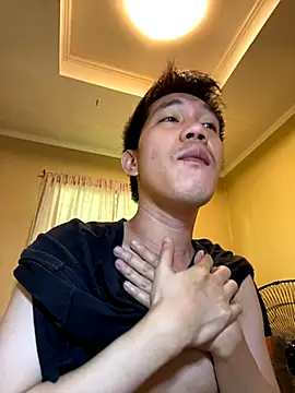 Snapshot of asian_guy_69 chatting on October 2, 2025, 2:40 am asian guy 69 online show from October 2, 2025, 2:40 am