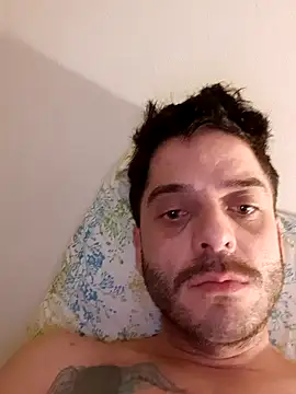 Felipelhermoso29 online show from September 24, 2025, 5:11 am