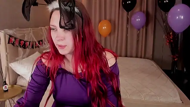 Snapshot of Monica__Queen chatting on October 31, 2025, 5:30 am Monica Queen online show from October 31, 2025, 5:30 am