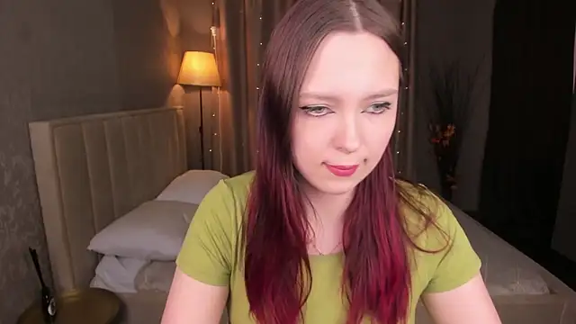 Monica  Queen online show from May 5, 2026, 5:26 am