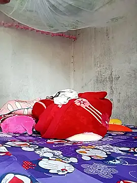 Snapshot of JinjinLy chatting on October 4, 2025, 7:06 am JinjinLy online show from October 4, 2025, 7:06 am