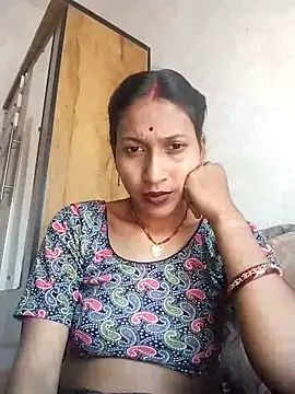 Hot ruip58585 online show from November 11, 2025, 5:40 am