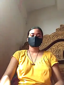 Snapshot of Love_Queen11 chatting on September 25, 2025, 4:05 am Love Queen11 online show from September 25, 2025, 4:05 am