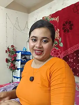 Snapshot of Love_Queen11 chatting on July 3, 2026, 4:46 pm Love Queen11 online show from July 3, 2026, 4:46 pm