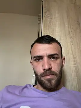 Snapshot of sexyman1936 chatting on March 31, 2026, 4:46 am sexyman1936 online show from March 31, 2026, 4:46 am