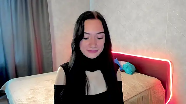 Snapshot of Arina_Meow19 chatting on October 4, 2025, 4:54 am Arina Meow19 online show from October 4, 2025, 4:54 am