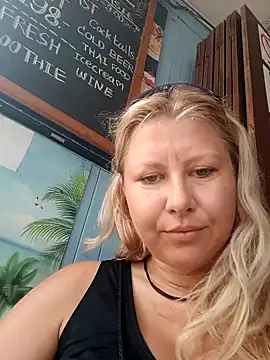 tania19999 online show from September 28, 2025, 9:36 am