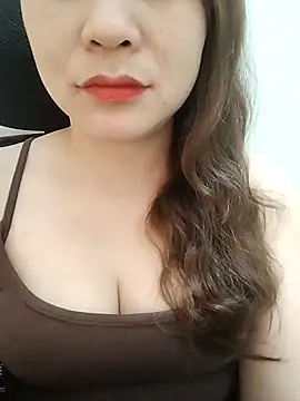 Girl Shy2000 online show from May 2, 2026, 5:01 am