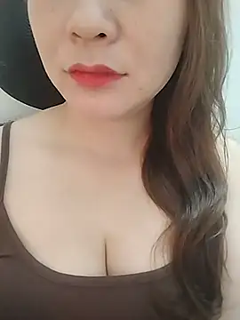 Girl Shy2000 online show from June 12, 2026, 3:27 am