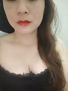 Girl Shy2000 online show from June 18, 2026, 3:29 am